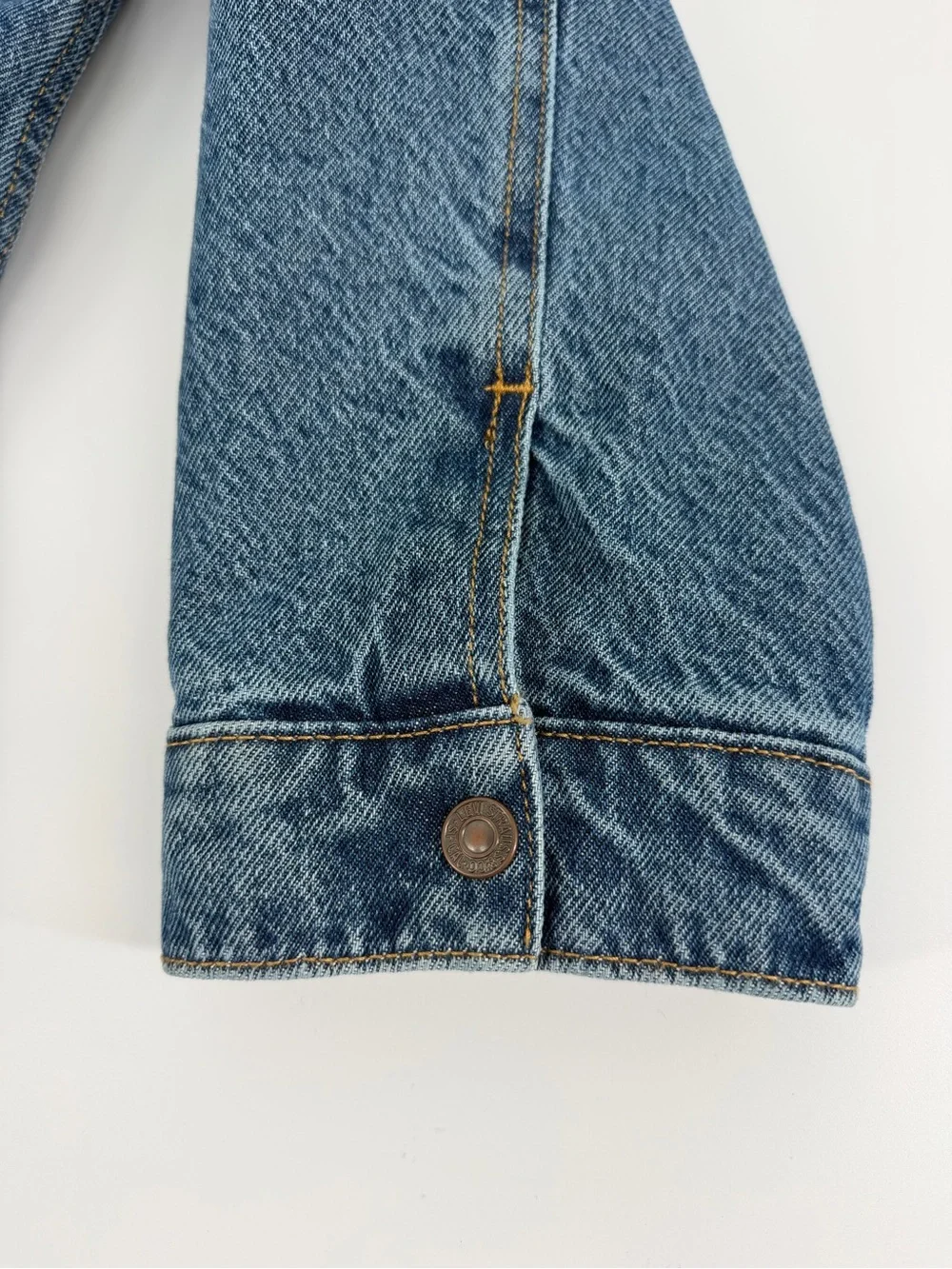Levi's Baggy Trucker Jacket Sherpa Lined Denim Jean Jacket Men's M NWT